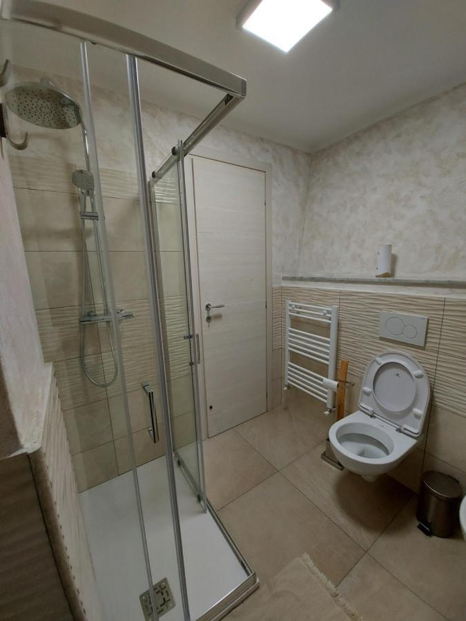 Matrimoniale Love hotel *